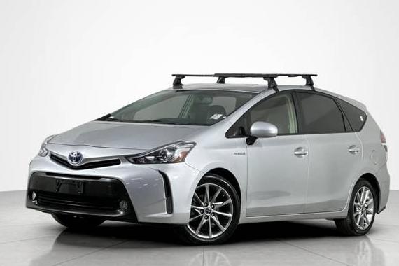 TOYOTA PRIUS V 2017 JTDZN3EU3HJ057708 image